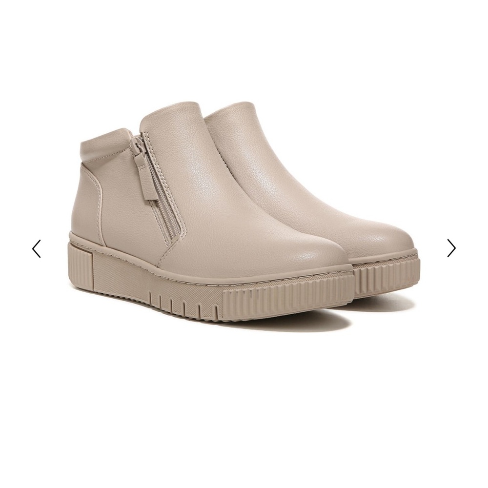 NATURAL SOUL Turner Mid Boot